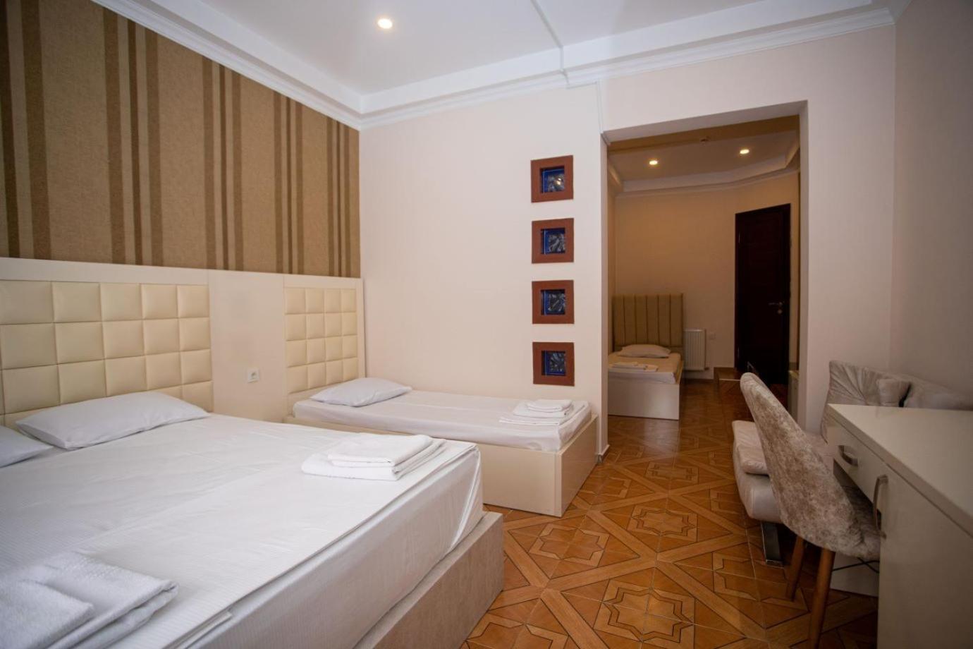 Hotel Irise Batumi Exterior foto