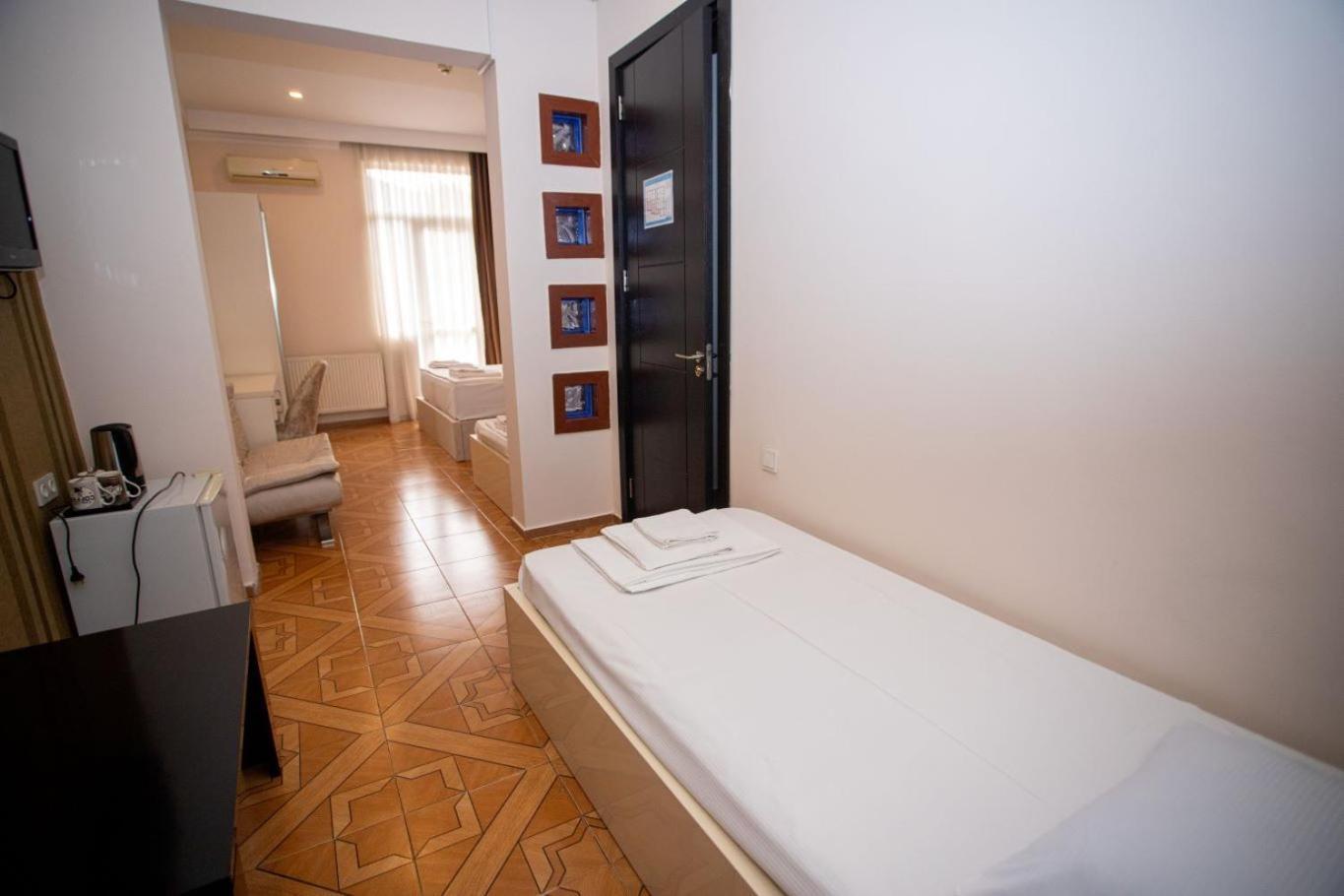 Hotel Irise Batumi Exterior foto