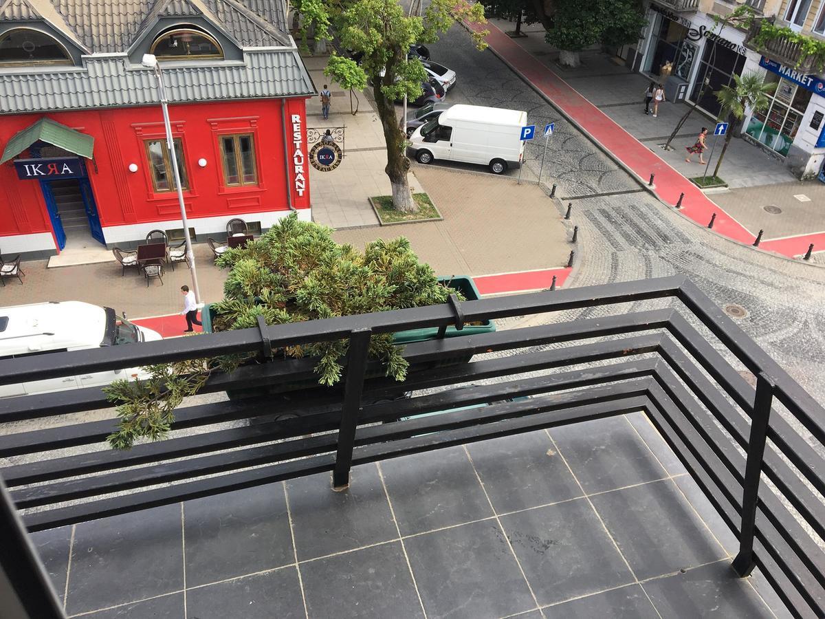 Hotel Irise Batumi Exterior foto