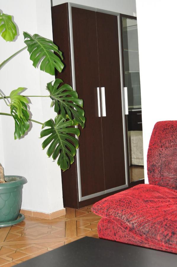 Hotel Irise Batumi Zimmer foto